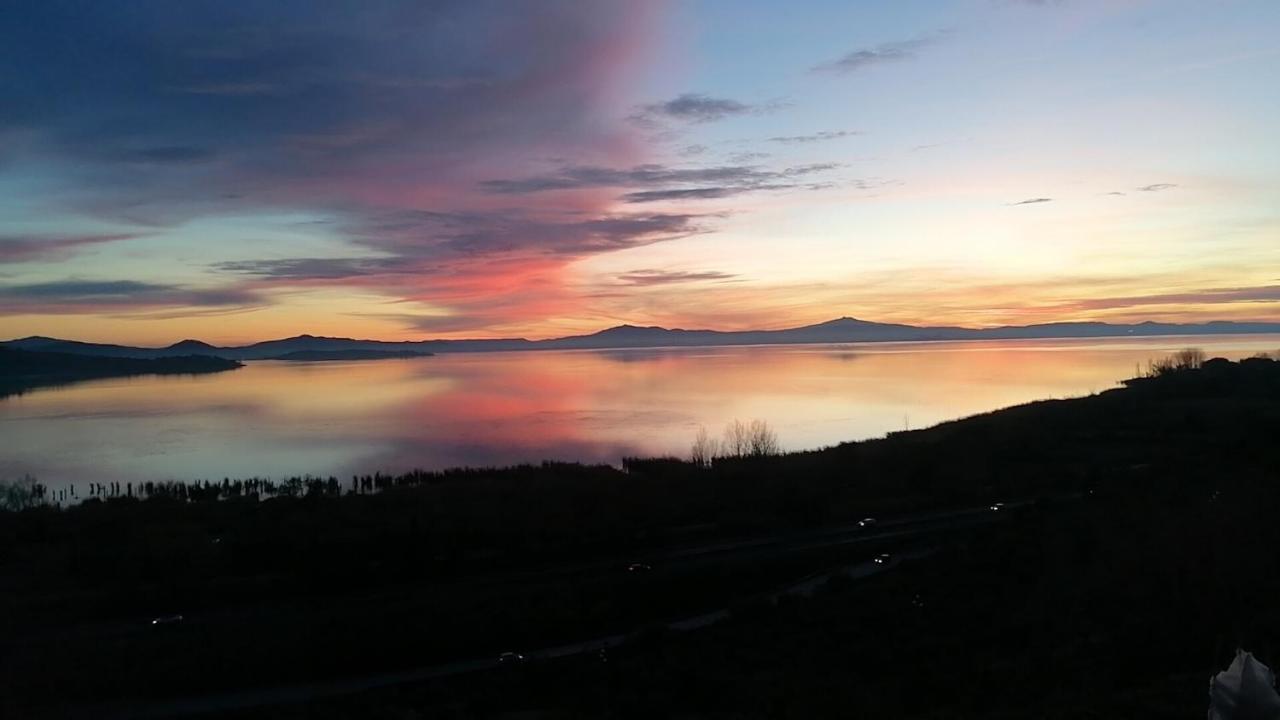 B&B Torre Del Lago Trasimeno Passignano sul Trasimeno Exterior photo