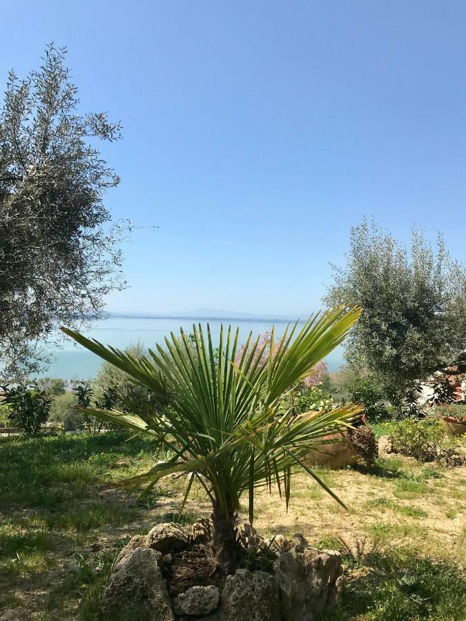 B&B Torre Del Lago Trasimeno Passignano sul Trasimeno Exterior photo