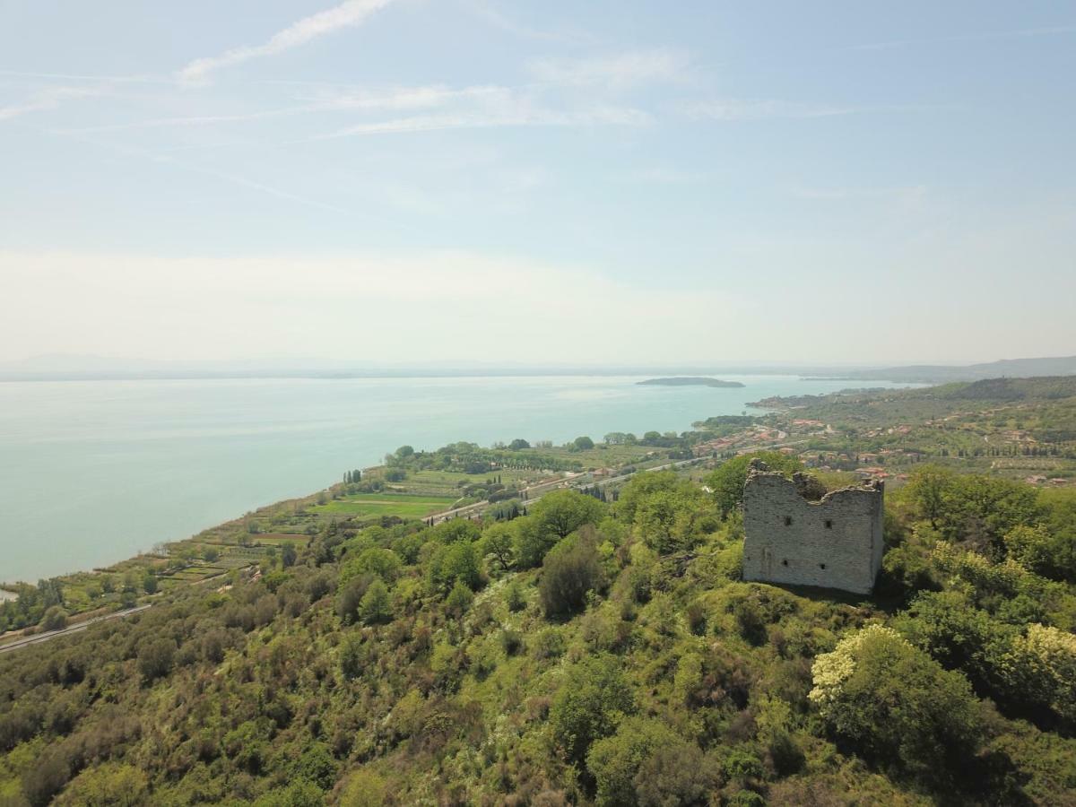B&B Torre Del Lago Trasimeno Passignano sul Trasimeno Exterior photo