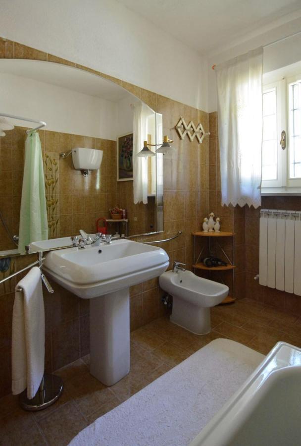 B&B Torre Del Lago Trasimeno Passignano sul Trasimeno Exterior photo